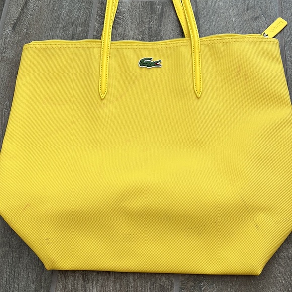 Lacoste yellow Vertical Tote bag with 25cm drop - Picture 16 of 16
